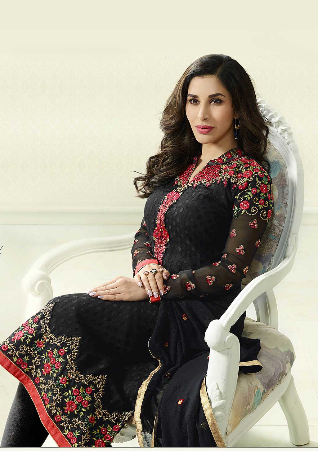 Black Brasso  Embroidered Salwar Suit Top & Chiffon Embroidered Dupatta